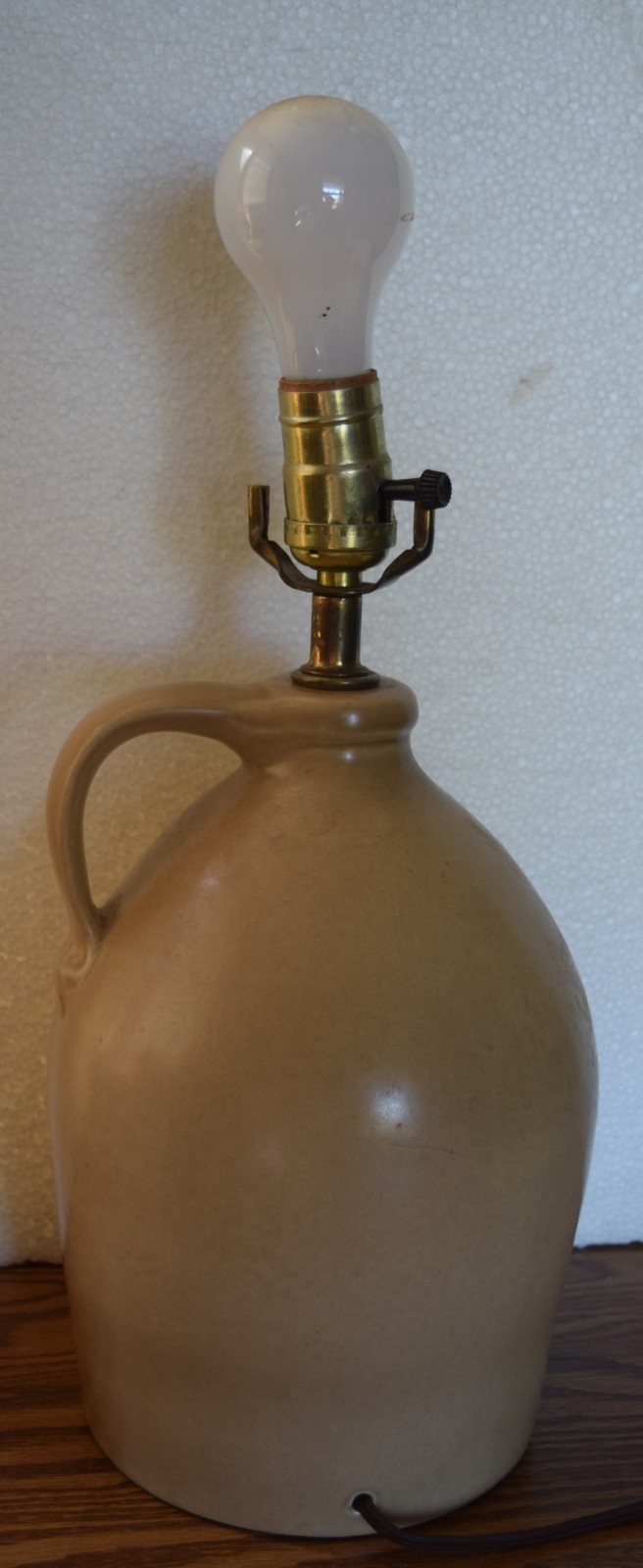 Pfaltzgraff Folk Art Pattern 20 1/4″ Tall Table Top Jug Lamp