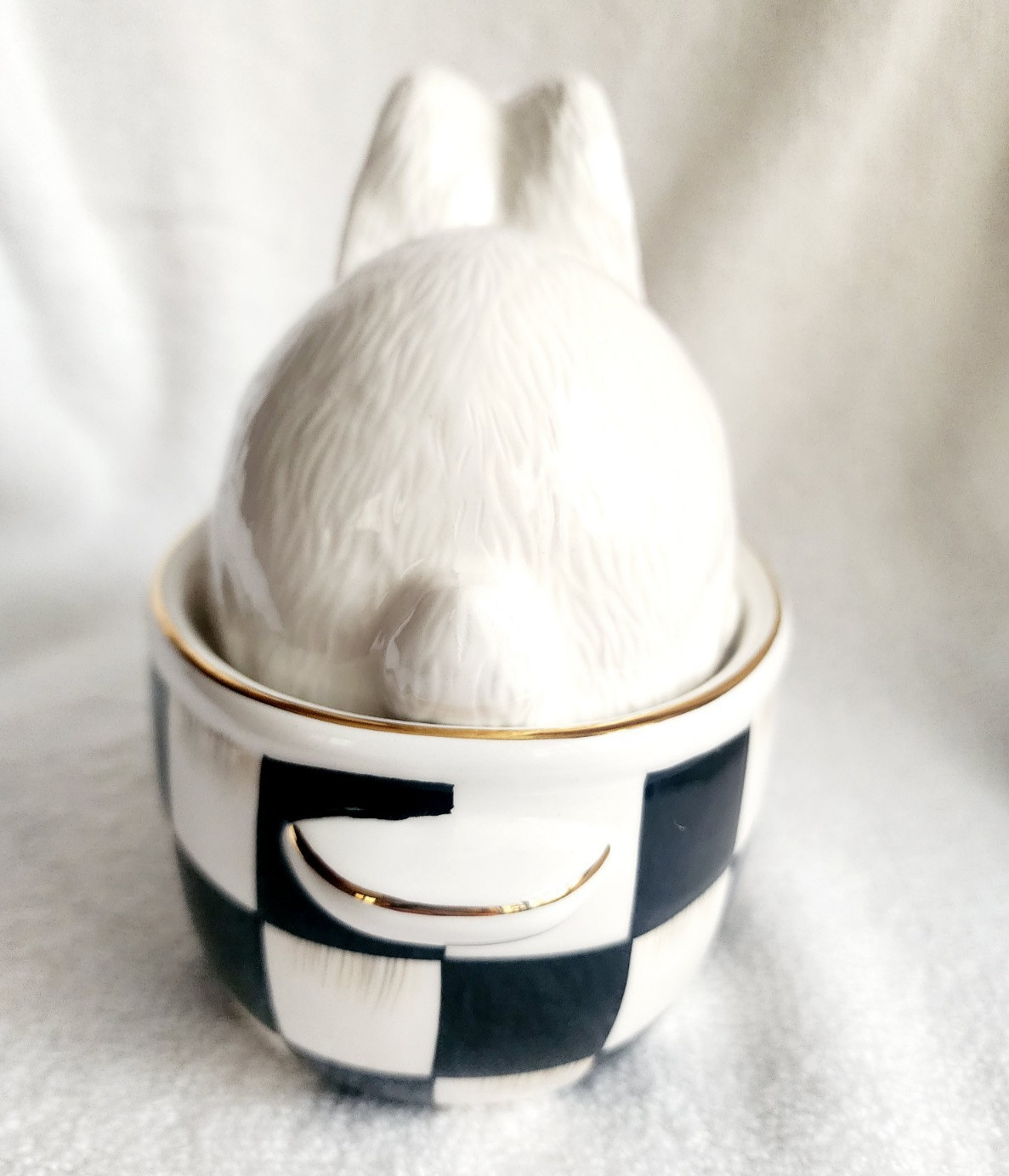 Mackenzie Childs White Rabbit Ceramic Lidded Dish Courtly Check NEW! *OPEN BOX*