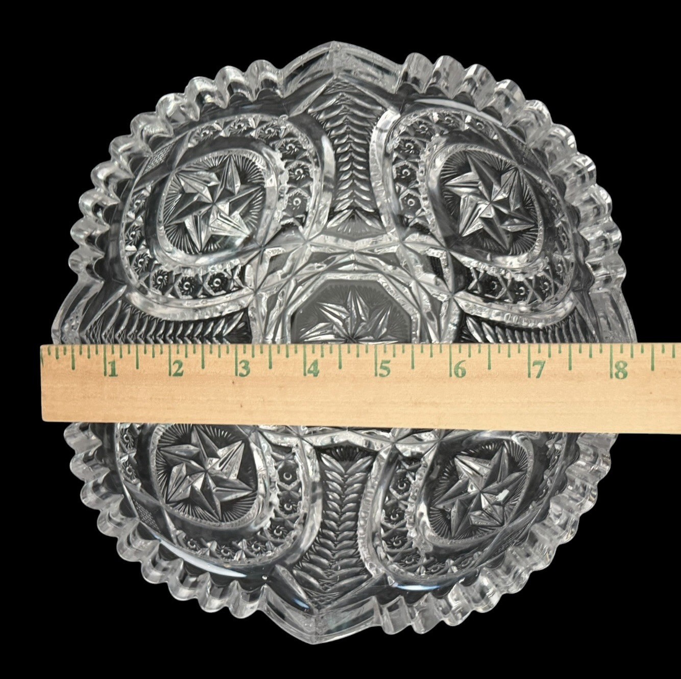 EAPG Antique 1905 McKee Nortec Centipede Glass Sawtooth Serving Bowl 8 1/4” Chip