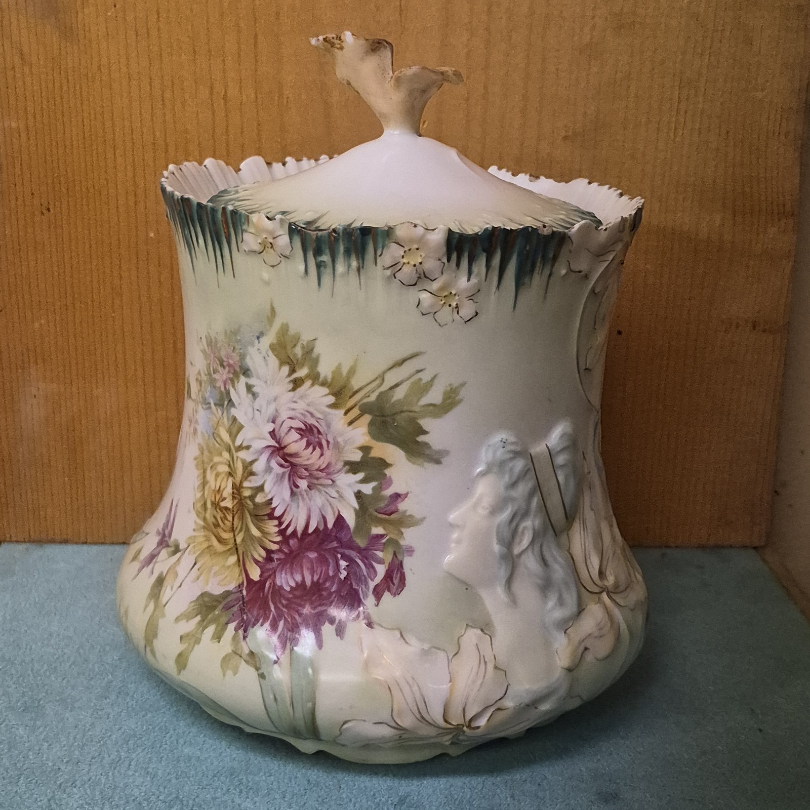 Antique RS Prussia Hidden Image Porcelain Biscuit Cracker Jar Art Nouveau