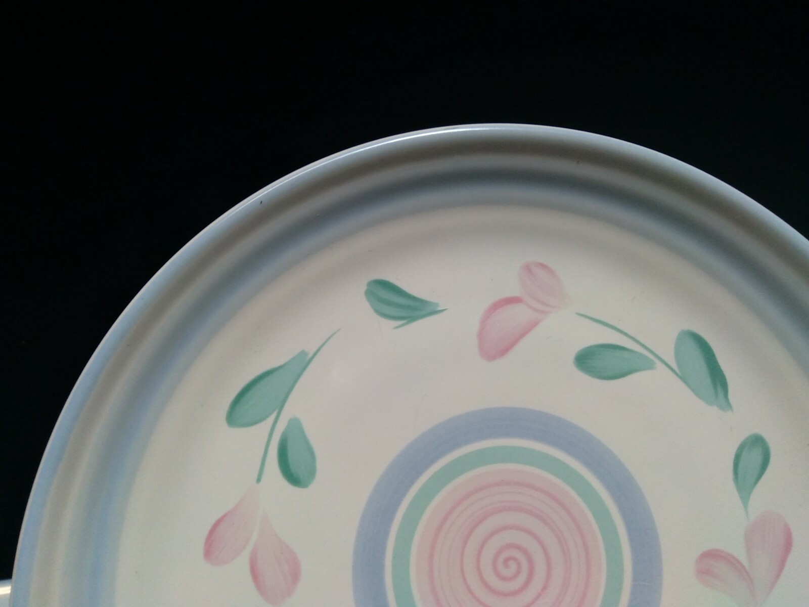 4 International China Porto Salad/Dessert Plate #033 TableWorks 7.75″D
