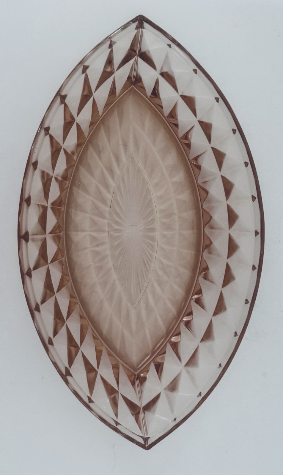 Jeannette Glass Windsor Pink Depression Large Oblong Boat Shaped Bowl 11 3/4″