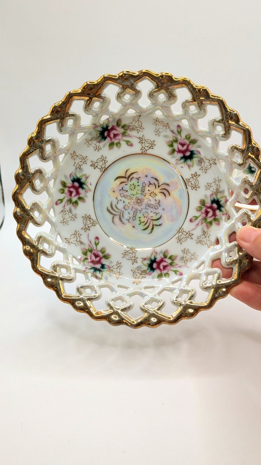 Can Crest 2647 Fine China Japan Hand Painted Footed Gilded Set Cup & Saucer Vid