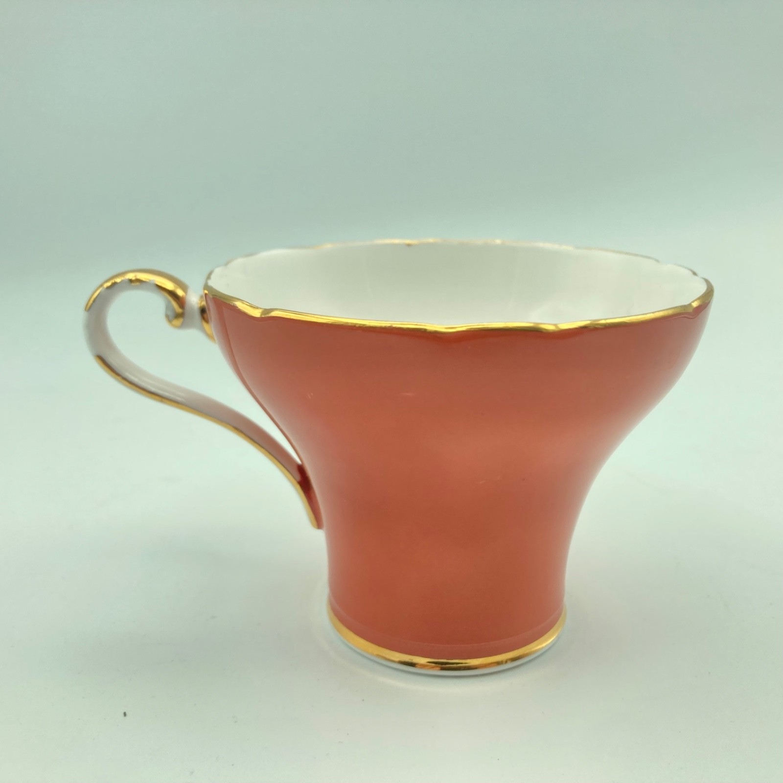 Cabbage Rose Tea Cup & Saucer Aynsley Coral Bone China England Gold Trim