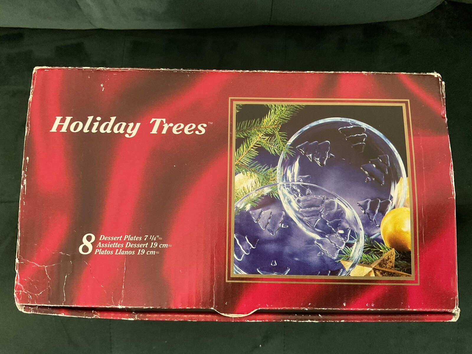 Arcoroc Glass Dessert Christmas Plates Holiday Trees 1 set of 8 in Original Box