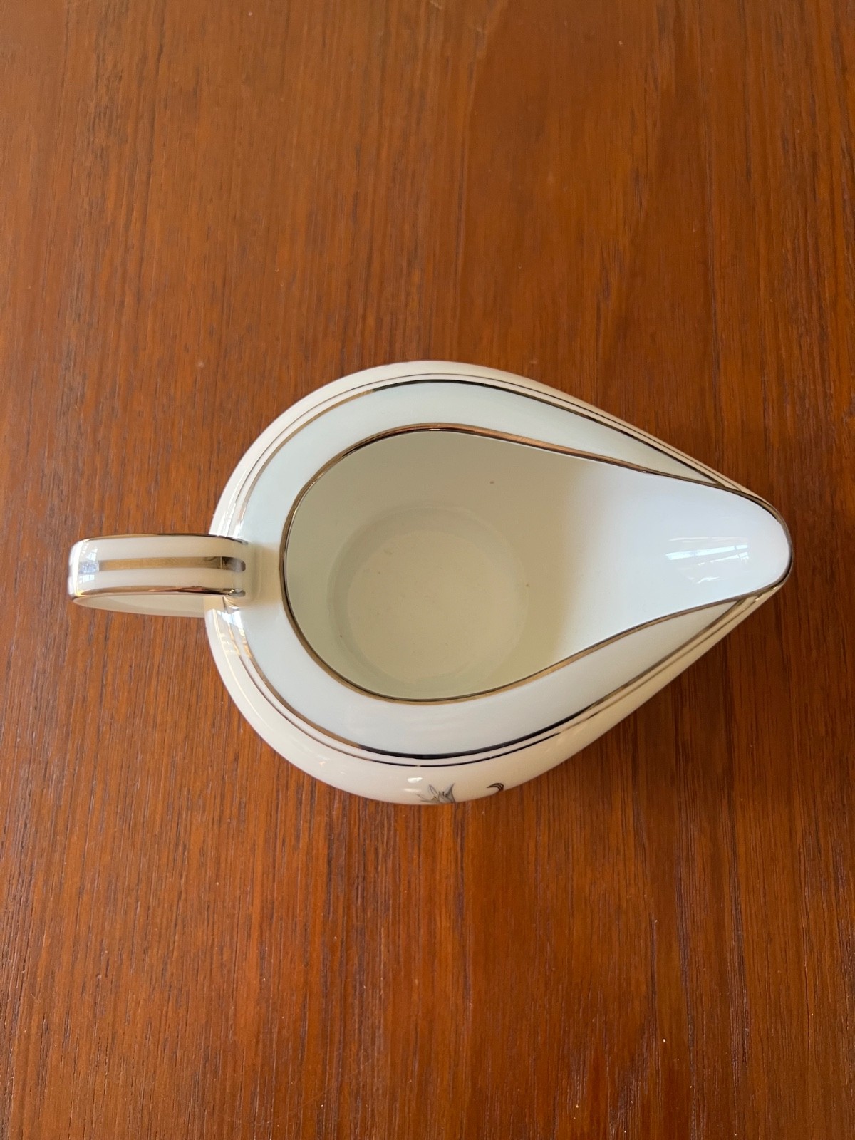 Noritake Bluebell Creamer, 5558, Blue Band & Flowers, 2 3/8″, Cream Pitcher