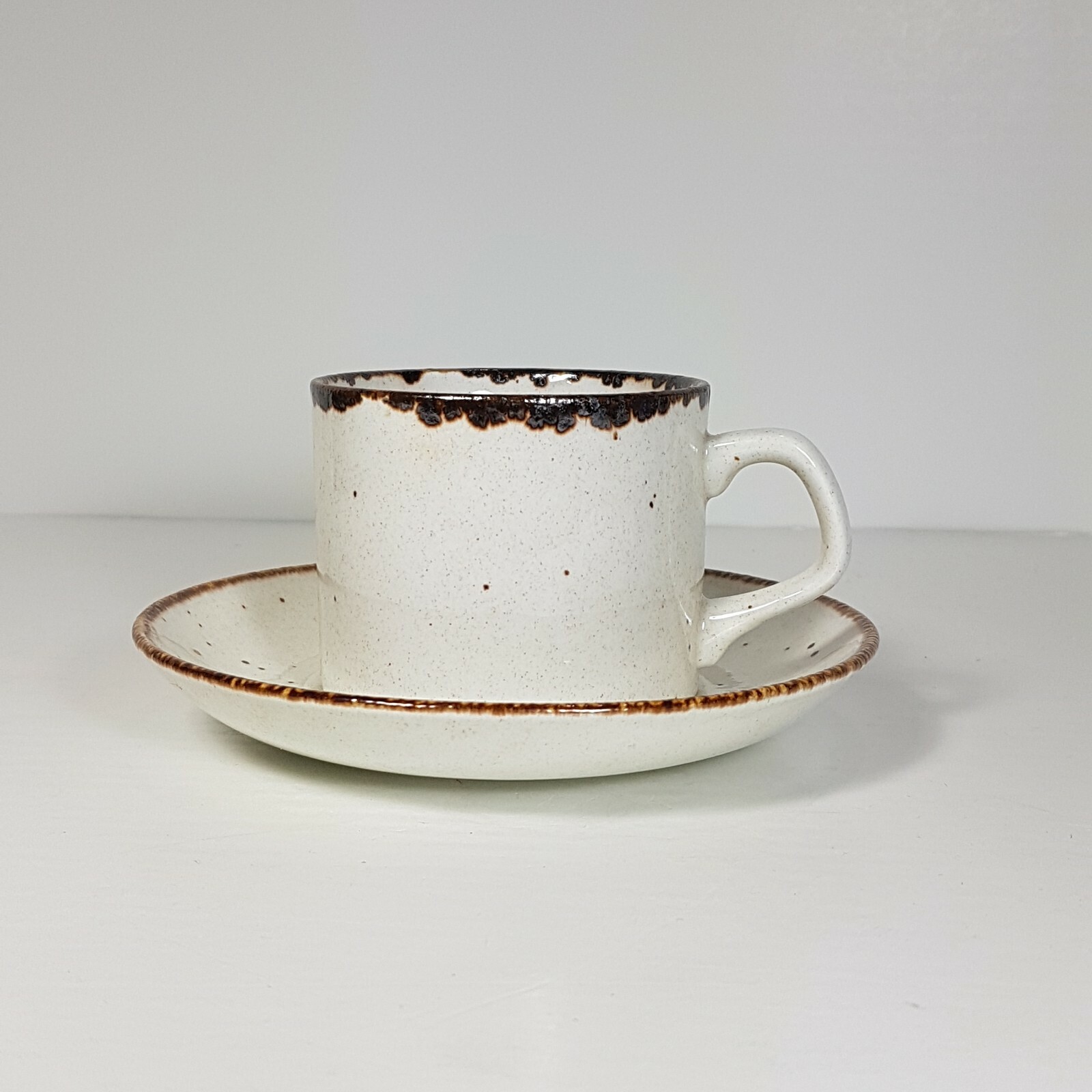 J&G Meakin Lifestyle Cup & Saucer Set Crazing/Blemish (See Picture)
