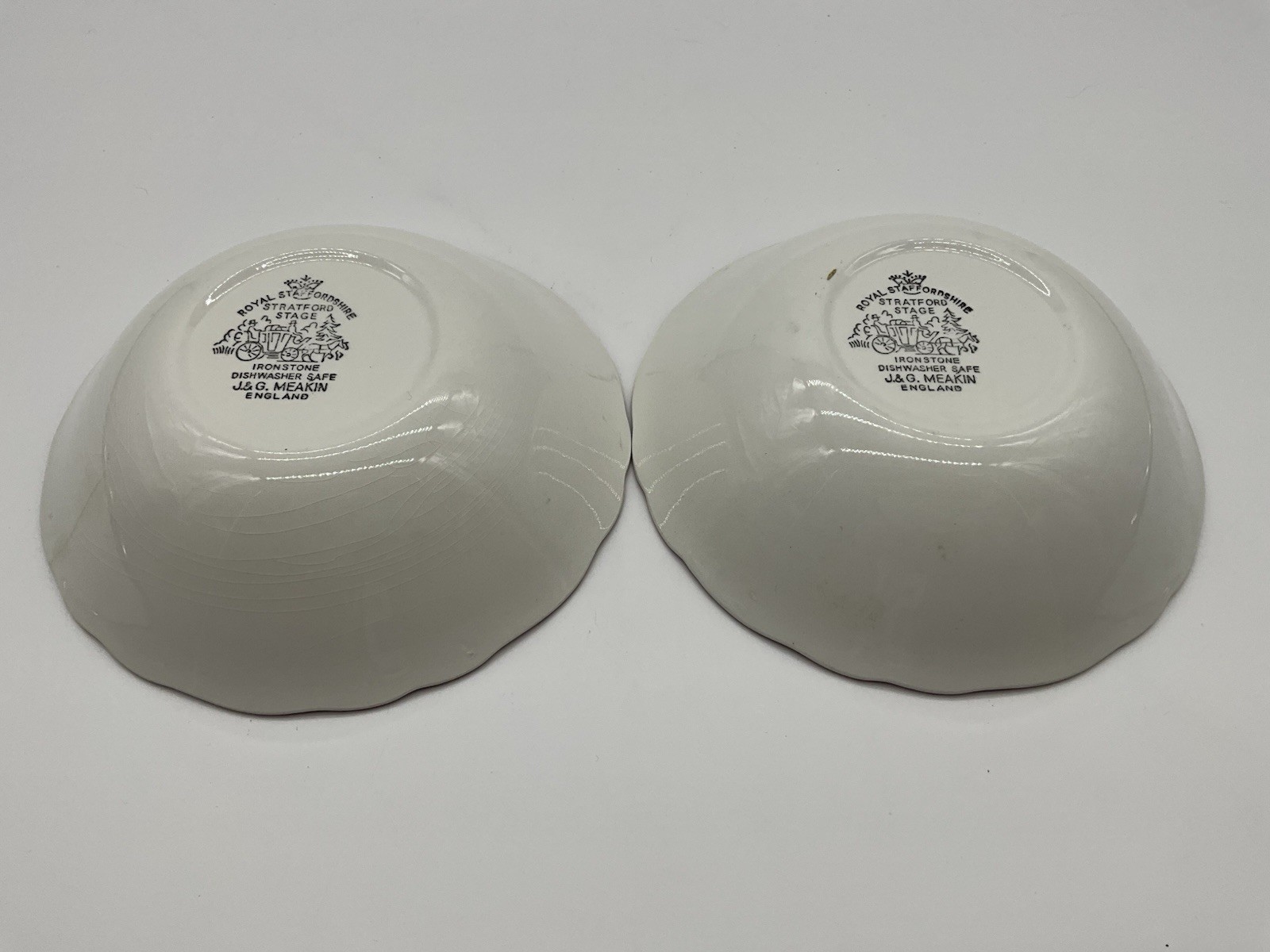J & G Meakin Royal Staffordshire Stratford Stage 6.25″ Soup Bowls (2) VTG Pink