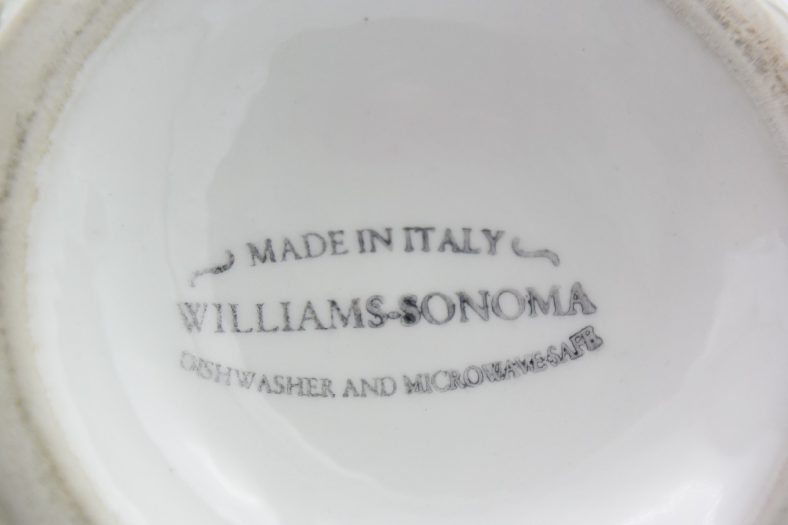 4 WILLIAMS SONOMA NAPA SAGE SOUP CEREAL BOWL 6.5″ EMBOSSED GRAPES LEAVES ~ ITALY