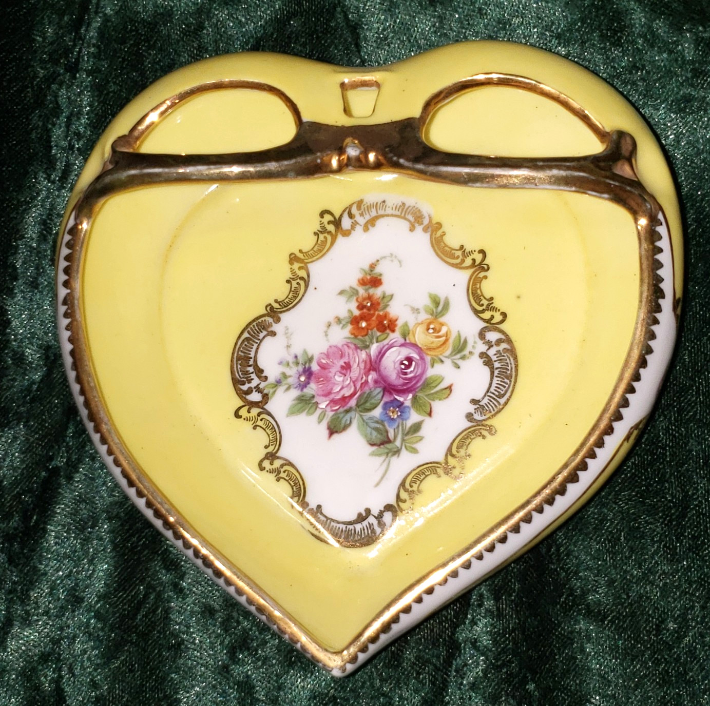 VTG Dresden Floral Trinket Dish 24 kt Gold Gilt Handle Heart Shaped Signed