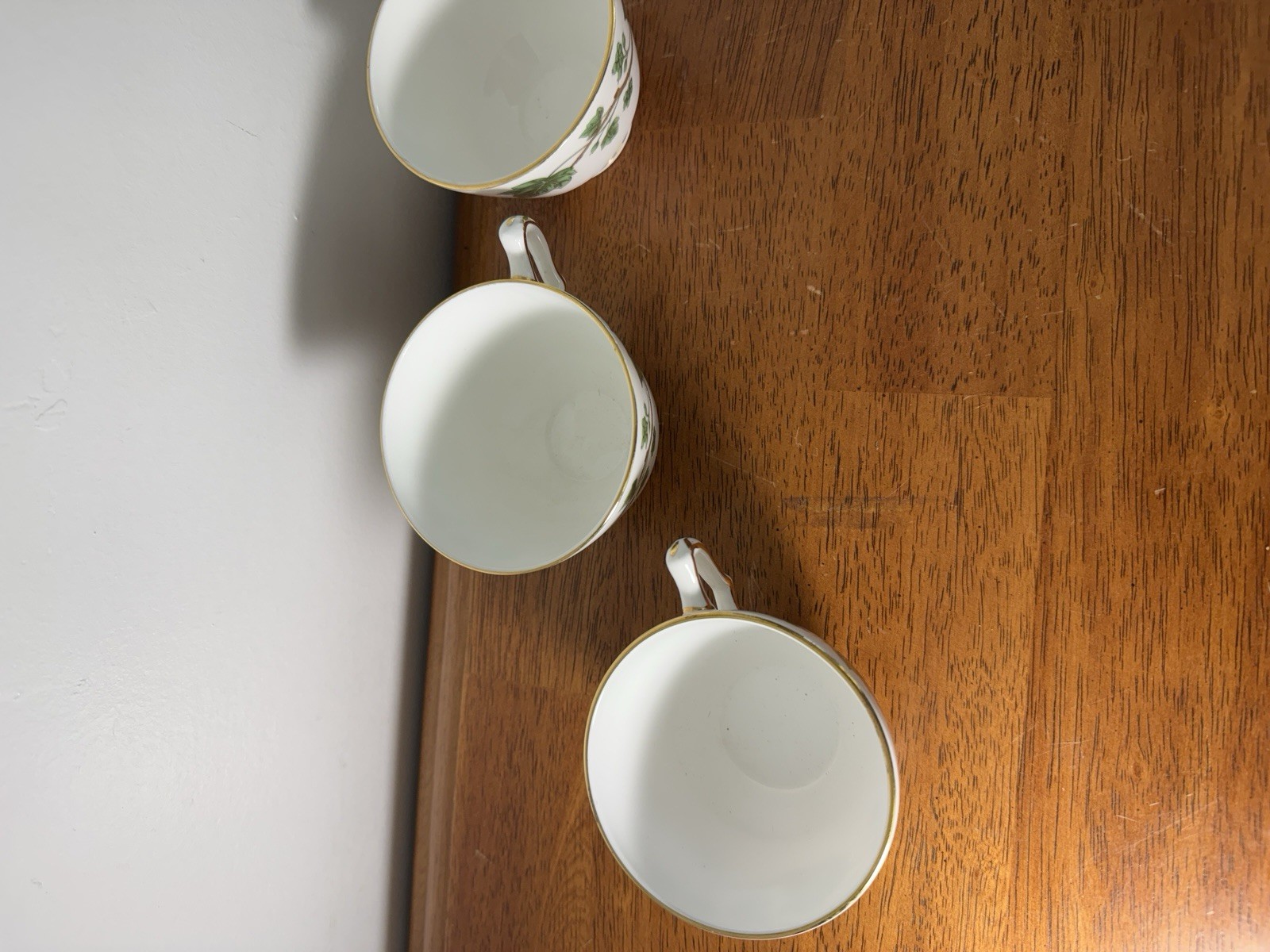 Vintage Crown Staffordshire Fine Bone China England Cup & Plates Green Ivy