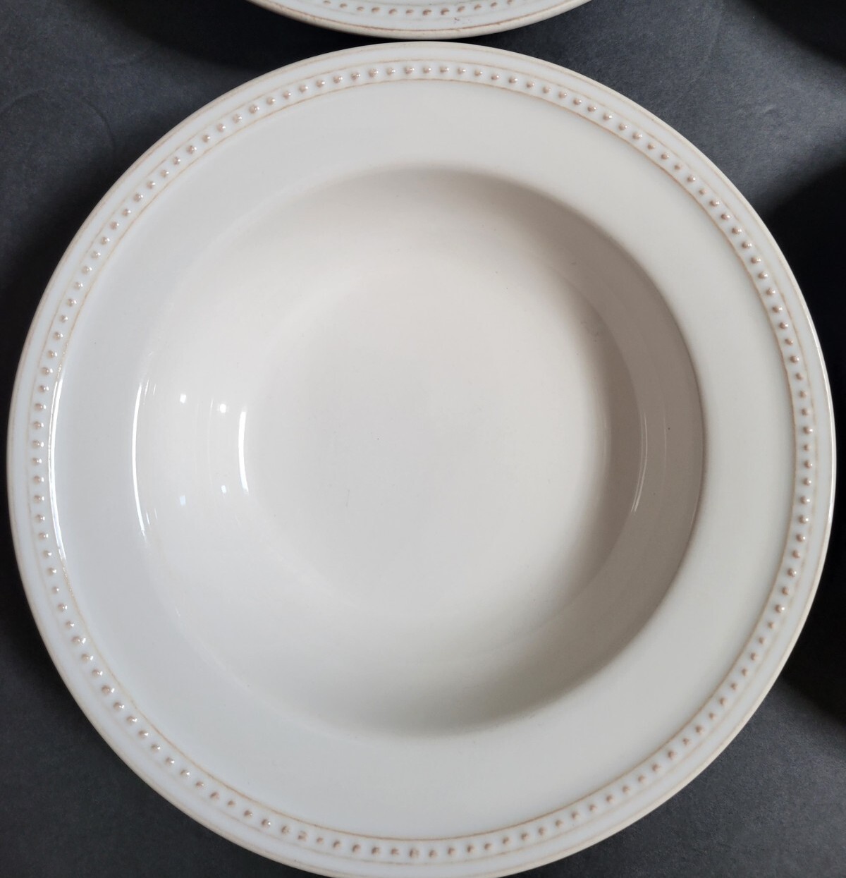 Set of 4 Sur La Table Large Rimmed Pasta Bowl 8 3/4” Beaded Edge Ivory UNUSED