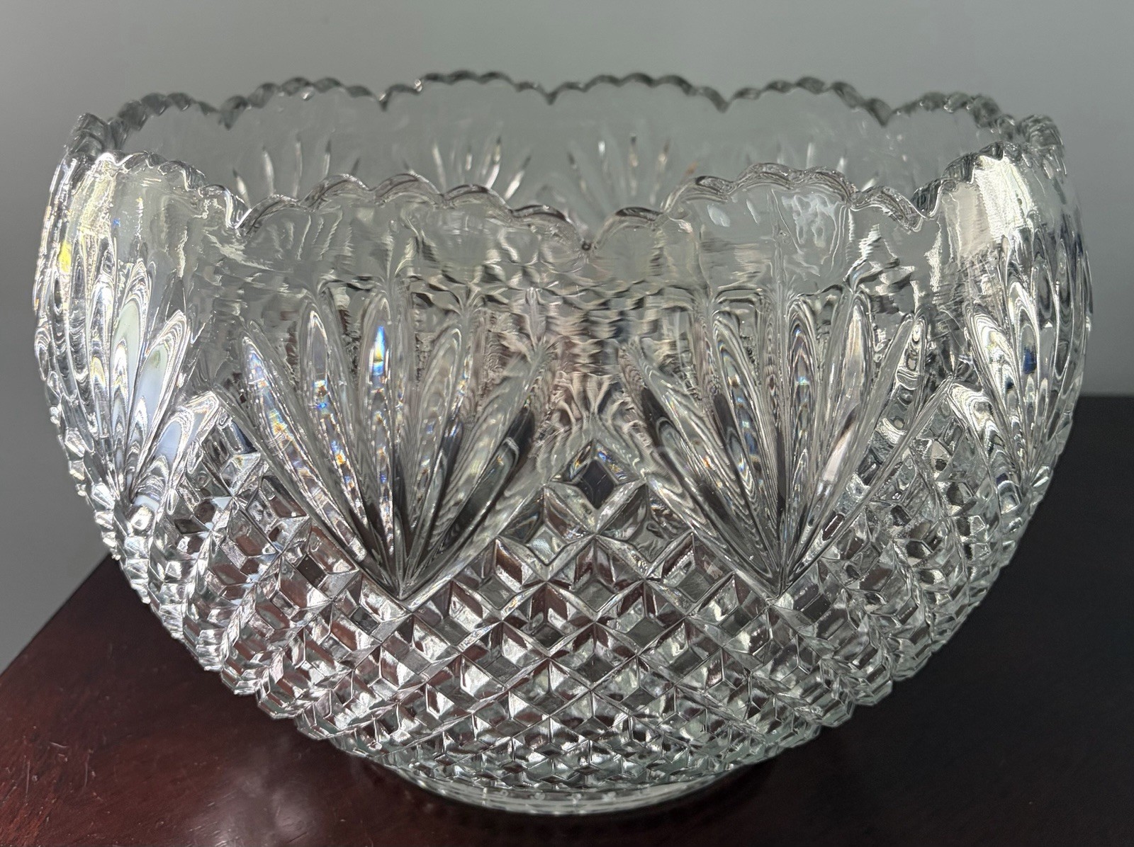 Vintage LE Smith Glass Pineapple/Fan Cut Punch Bowl w/21 Cups Set