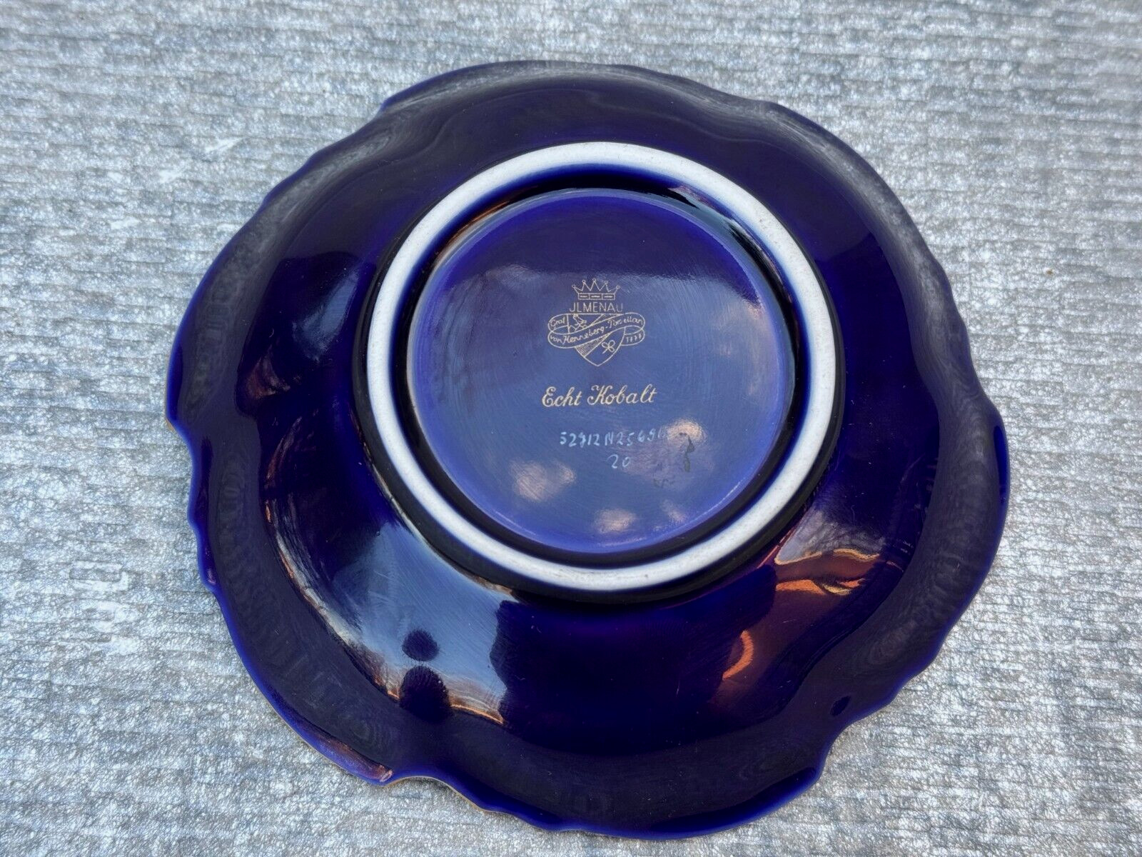 ECHT KOBALT BOWL J.L. MENAU COBALT BLUE GOLD LEAF VICTORIAN FLORAL VINE DESIGNS
