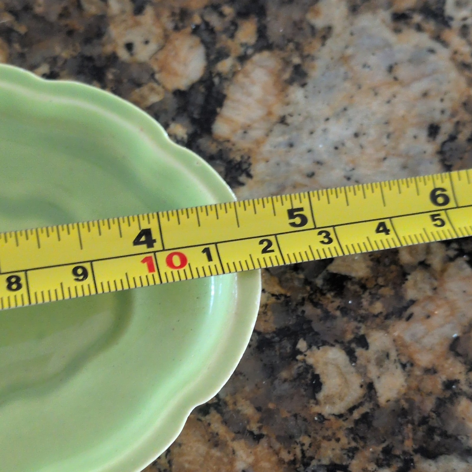 Green Solid Ceramic Oval Scalloped Dishes Set of 2 Glossy 5 x 3.5 in
