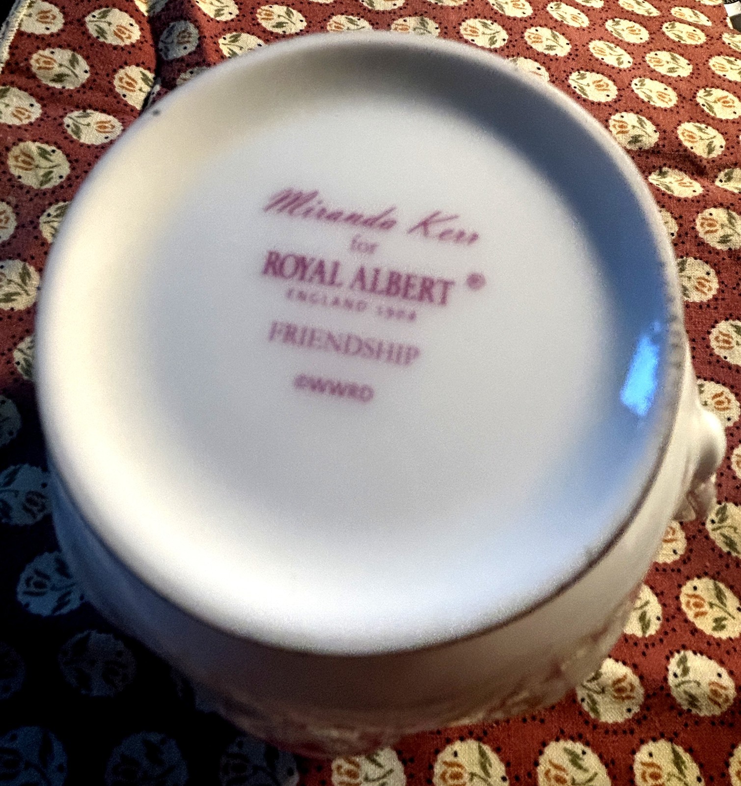 ROYAL ALBERT England~MIRANDA KERR~FRIENDSHIP CREAMER ONLY~NEW NOT in BOX~c12