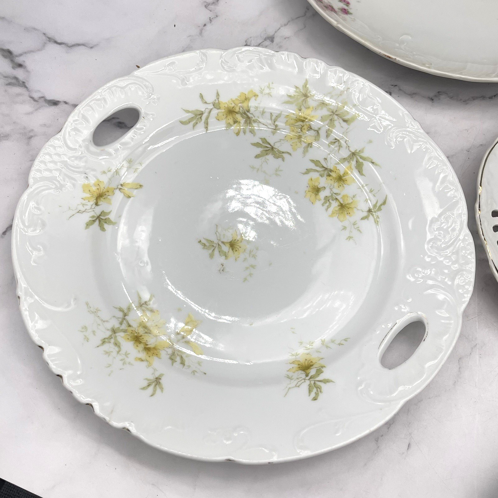 Vintage Reticulated Plates Flowers Cottage Core Shabby Wall Gallery Decor – Lot