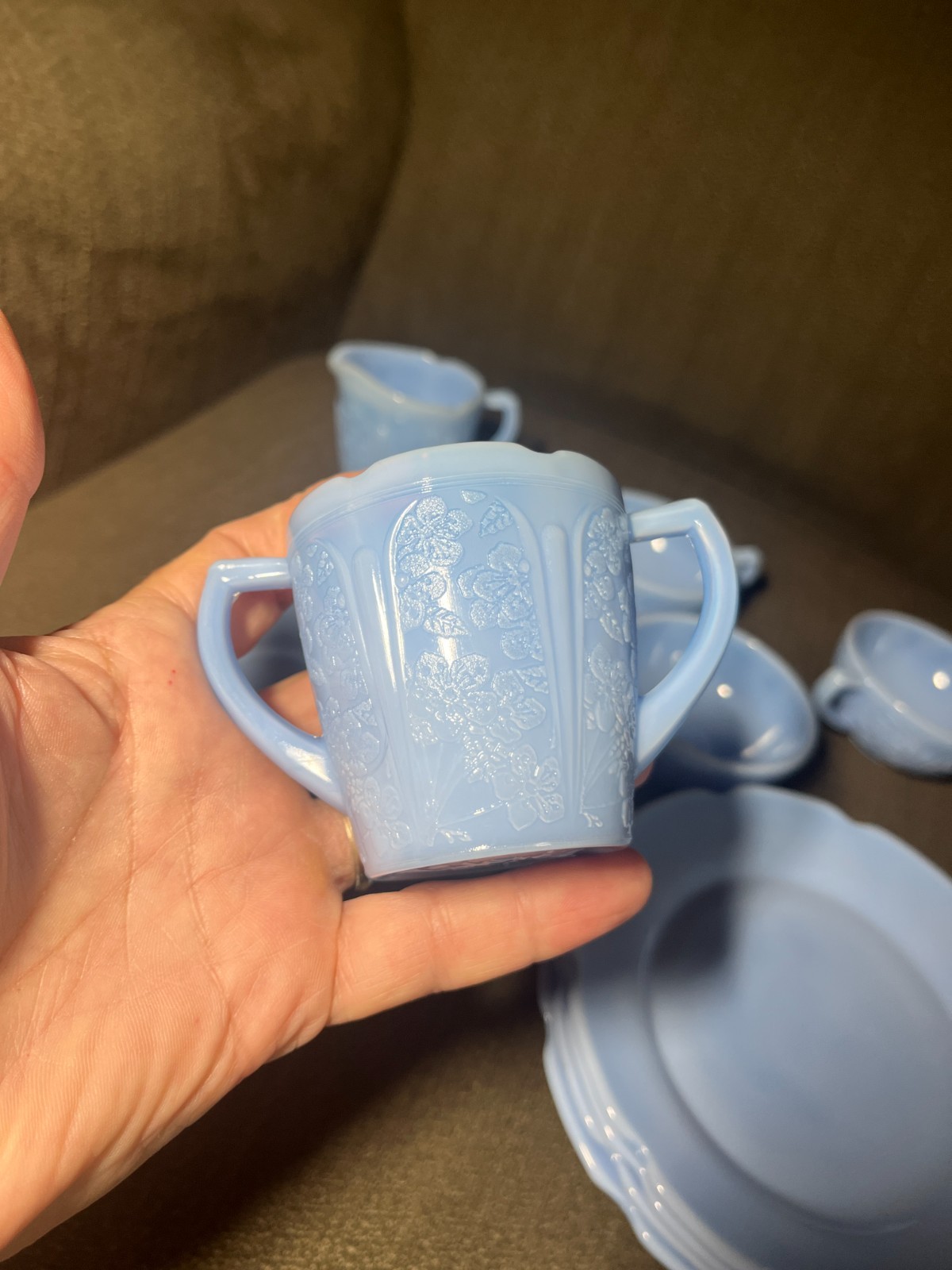 Jeannette CHERRY BLOSSOM DELPHITE BLUE 14 PC CHILD’S DINNER SET ORIGINAL BOX