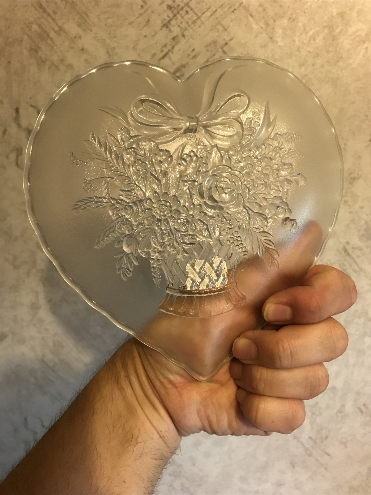 Mikasa Small Heart Shaped Clear Glass Dish Candy Trinket Jewelry Treasures