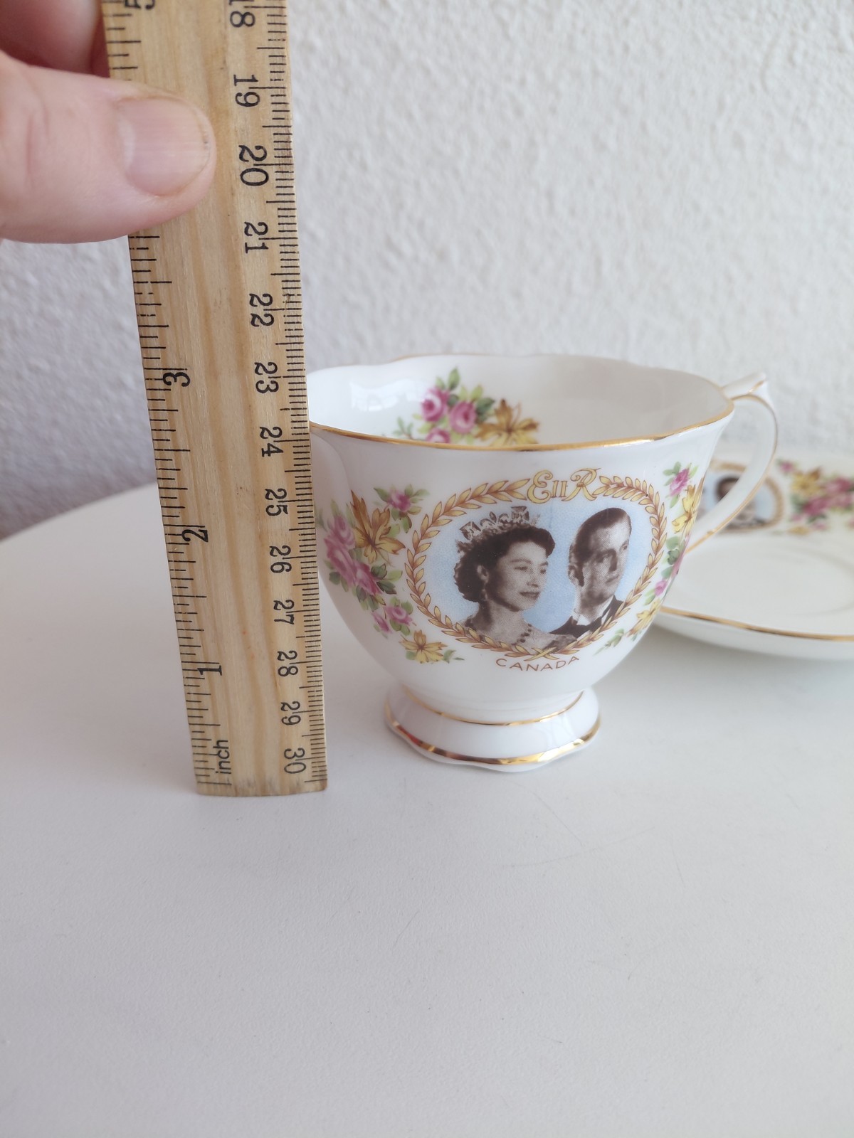 Royal Albert England Commemorative Royal Visit 1959 Canada Cup/Saucer Set READ!