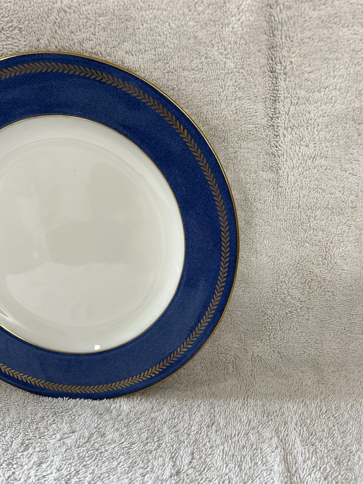 Wedgwood Bone China Dinner Plates Blue With Gold Trim. 10 1/4 Inches