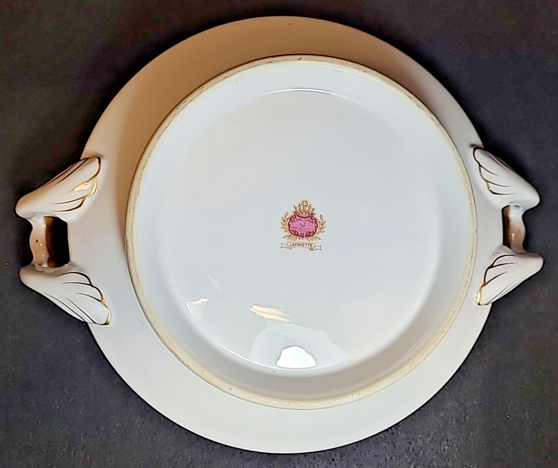Regal China Lafayette 8″ Covered Casserole w/ Handles – Made in Occupied Japan