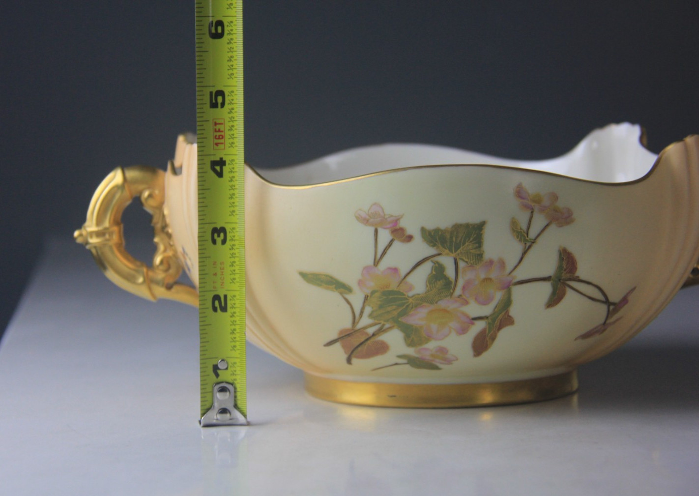 Antique Royal Worcester Large Blush Ivory Double Handled Centerpiece Bowl 1435