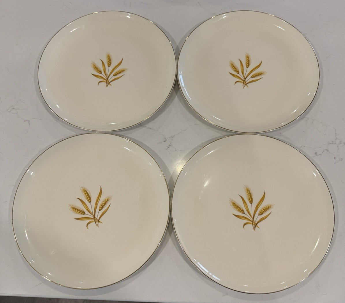 TAYLOR SMITH TAYLOR Vintage Golden Wheat Versatile 10″ Dinner Plate Lot of 4