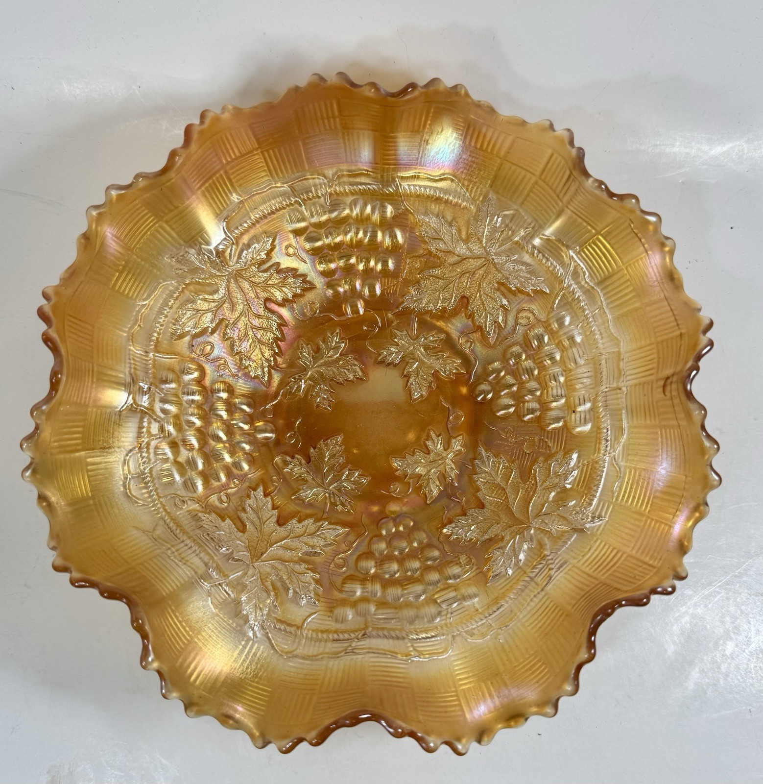 Northwood Bowl Carnival Glass Marigold Grape & Cable Ruffled Vintage 8.5”