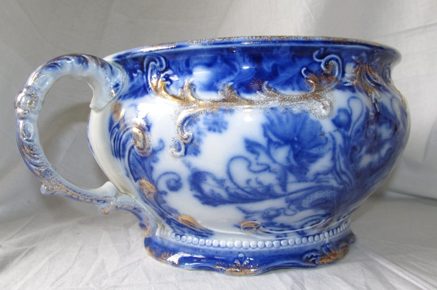 Victorian Flow Blue Chamber Pot Gold Gilt J&G Meakin “Moderna” Antique 1895-1915