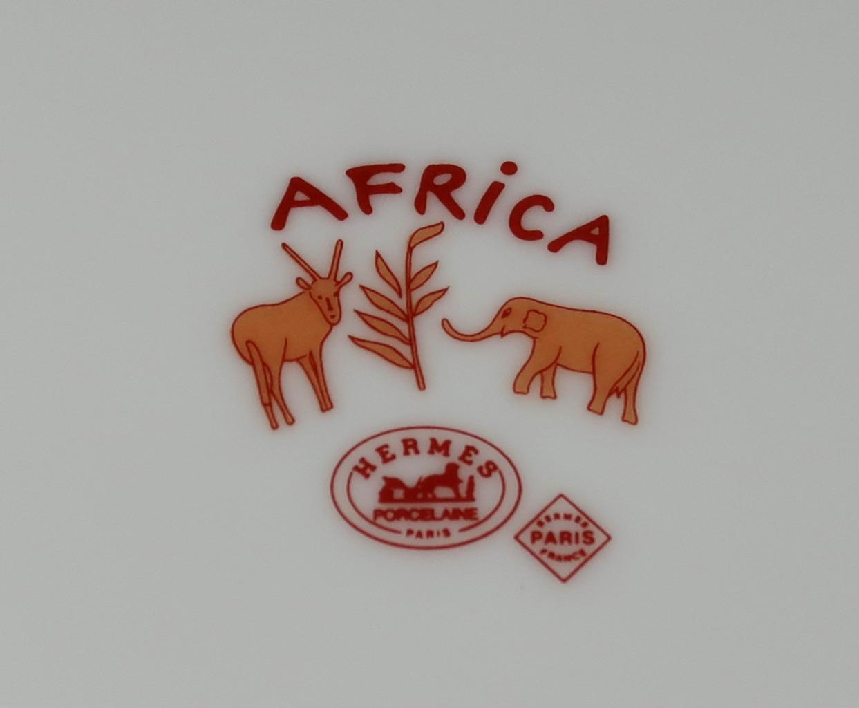 HERMES Porcelain AFRICA Yellow/Orange Salad Plate, 8 3/4″ Across