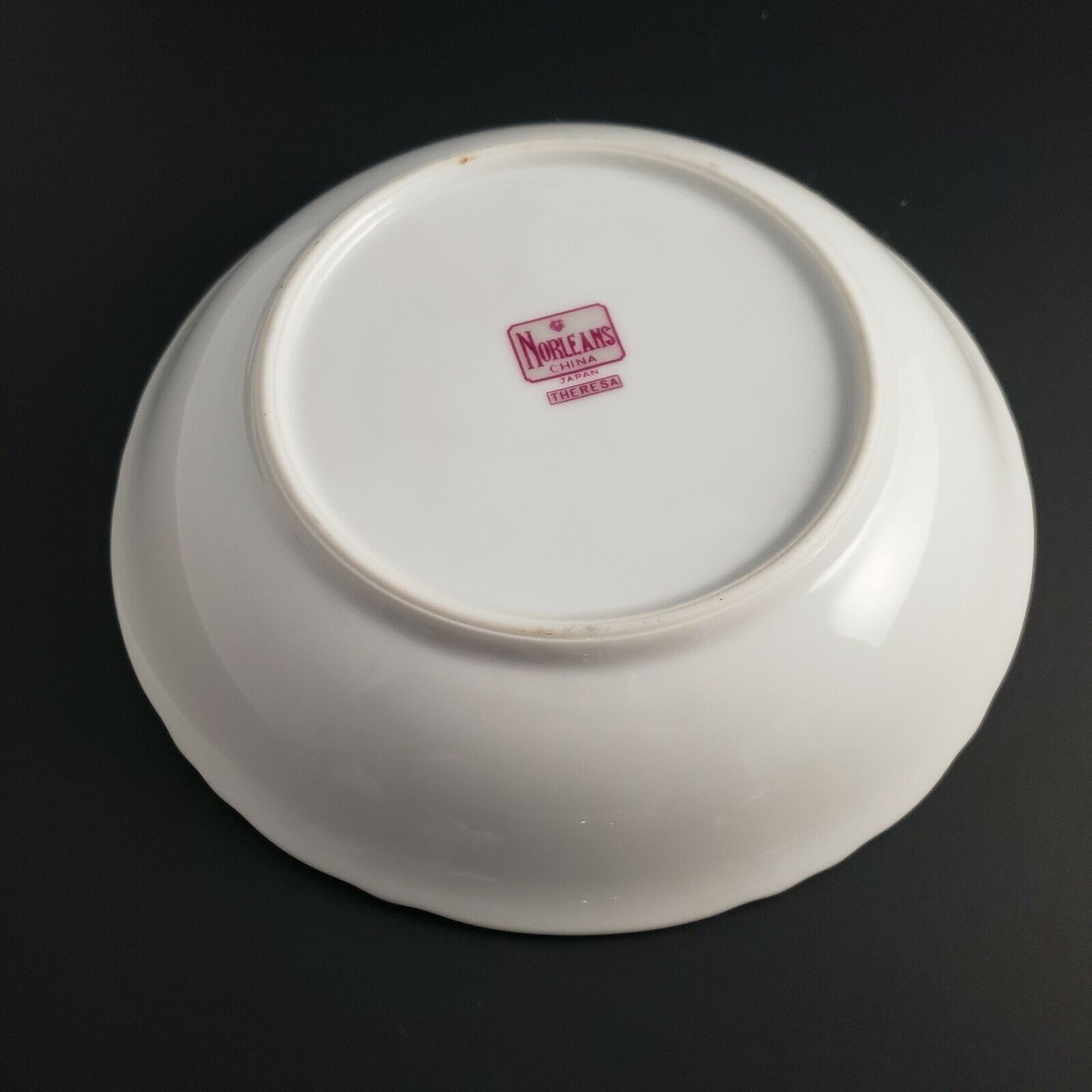 Theresa by NORLEANS 6 Fruit-Dessert Sauce Bowls PLUS 2 bread & butter plates