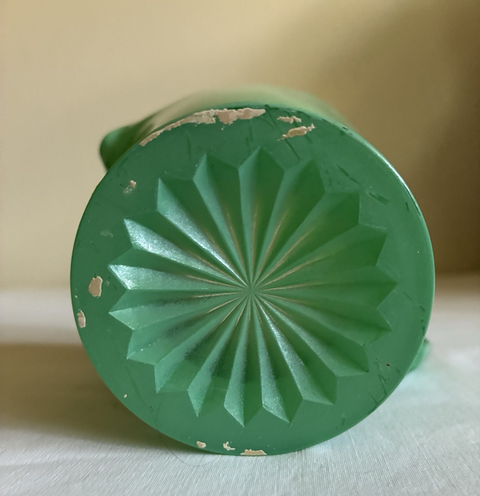 Vintage Hazel Atlas Platonite Green Jadeite Style Milk Glass Creamer 1940’s