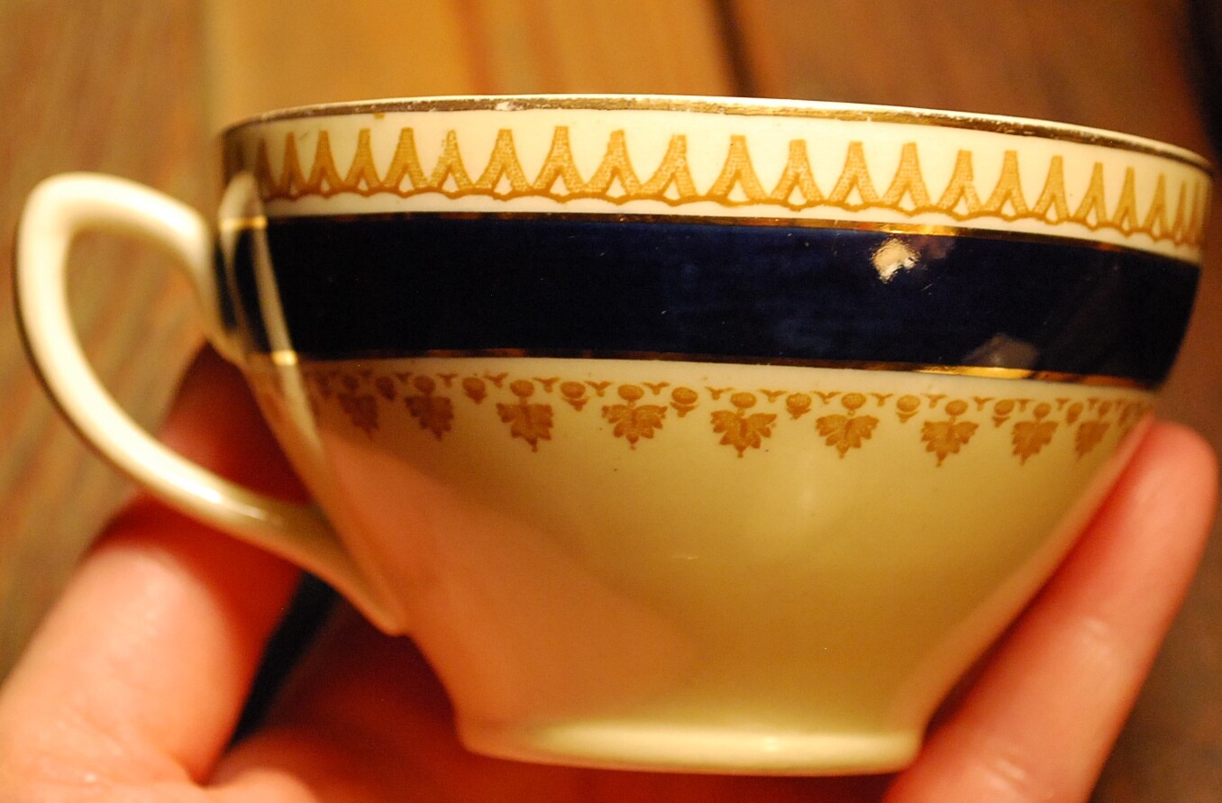 Antique Set 4 SHERBORNE FLAT TEACUPS Wood & Sons Cobalt Band Yellow/Floral Inner