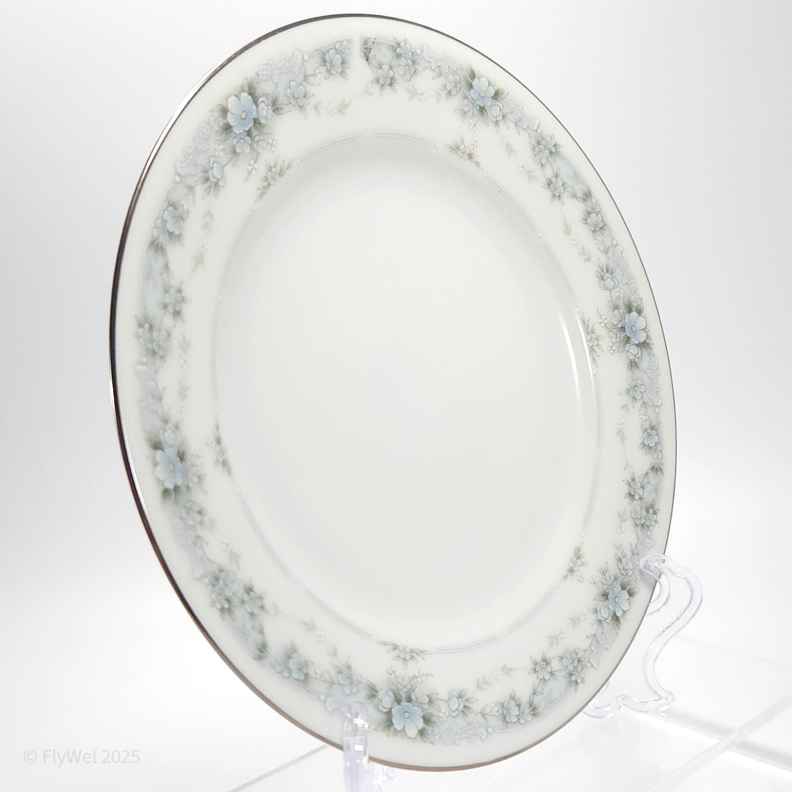 Noritake Brookfield Bread Plates 6.25in Set of 2 White Blue Floral 3193 Cake