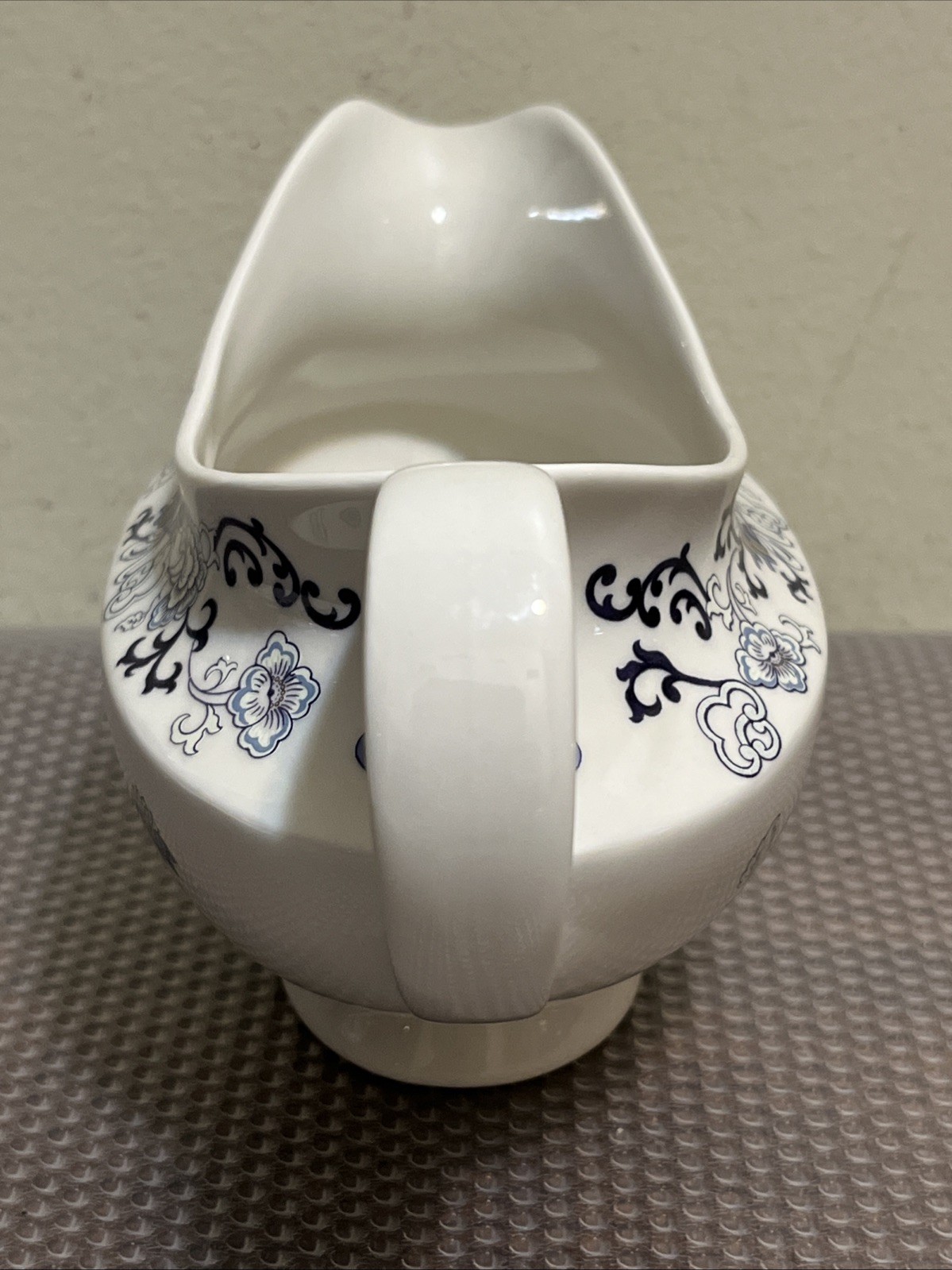 Royal Doulton NANKIN Gravy Boat & Underplate – TC 1091