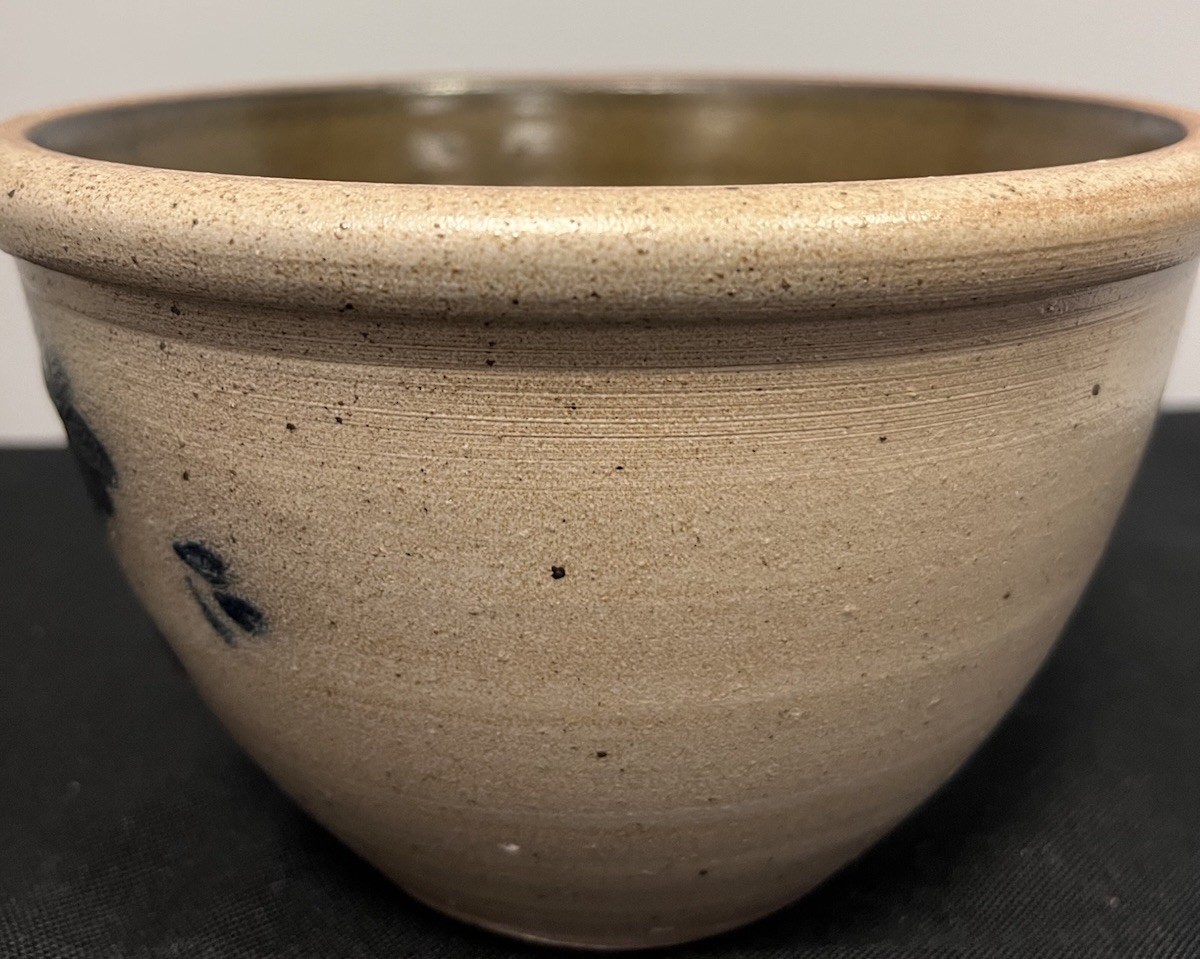 Rockdale Union Stoneware Pottery Bowl 1988