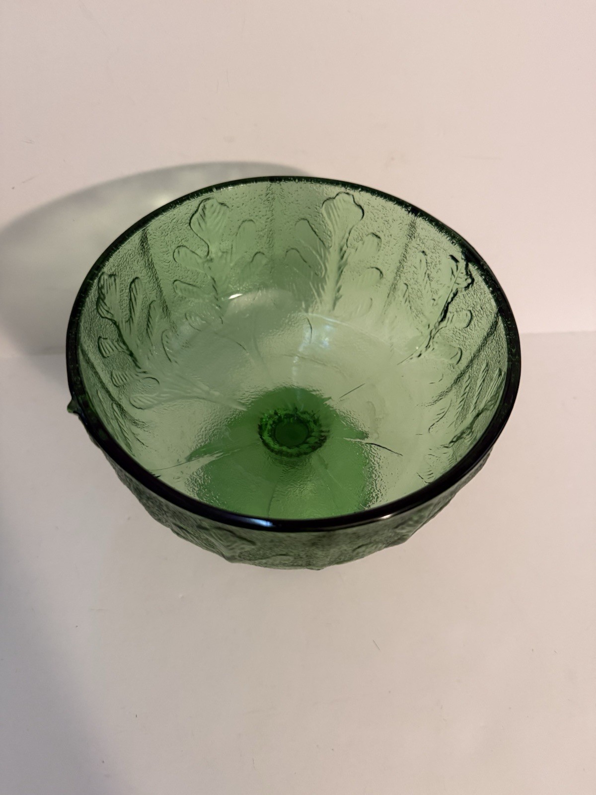 FTD 1976 Green Pressed Glass Leaf Compote Pedestal Bowl Decorative Retro 5 3/4”