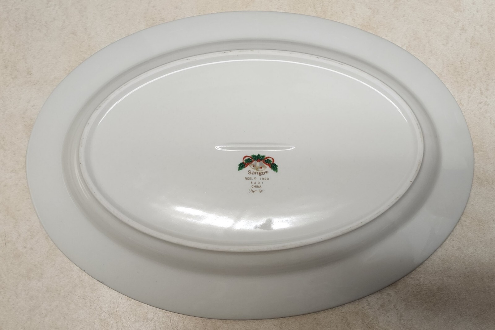 Sango Noel Oval Serving Platter 14 1/8″ x 10 1/8″ Inches #8401 Christmas Holly