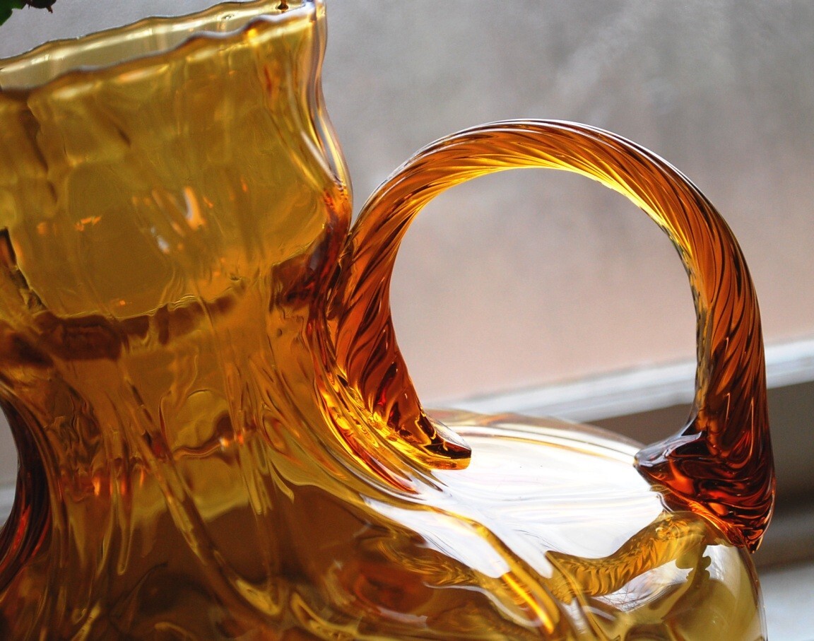 Rare EMPOLI PITCHER 1960s AMBER GLASS OPTIC DIAMOND Hand Blown 10″ Twist Handle