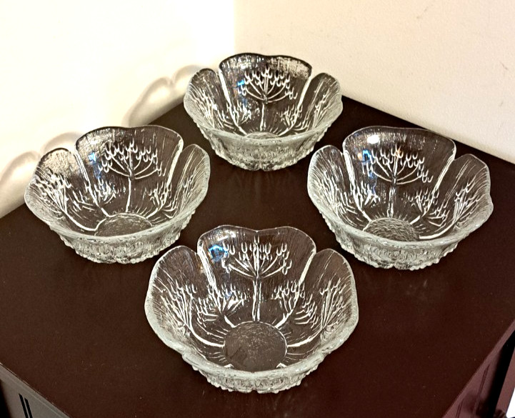 4 Lasisepät Mantsala/Dansk Cow Parsley 5″ Clear Glass Salad Bowls P. Kallioinen
