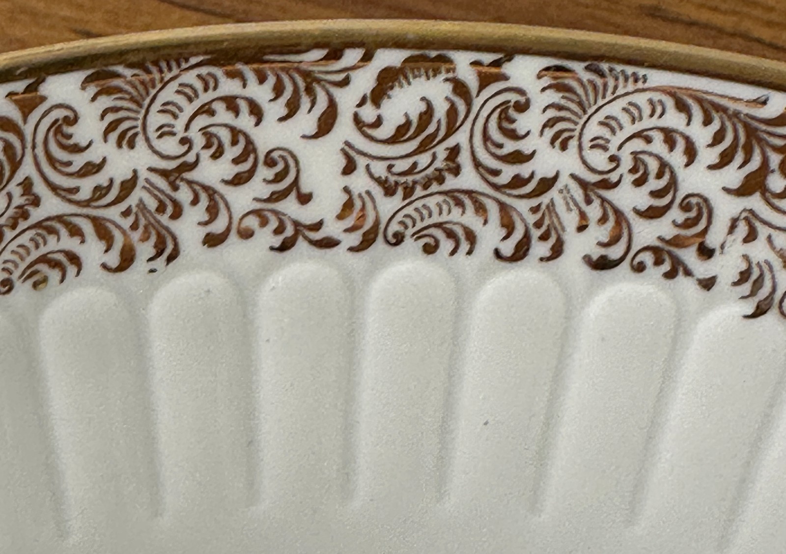 Vtg Mitterteich China Service for 12 plus extras -Gold Band of Swirls & Leaves