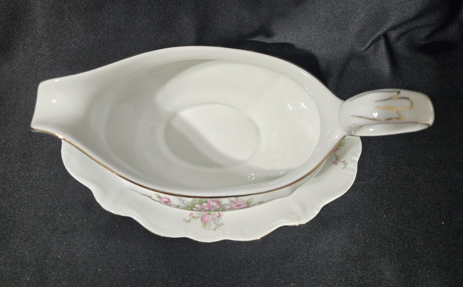 MINT Johann Haviland Bridal Rose Bavaria LG Gravy Boat/attached Underplate Roses
