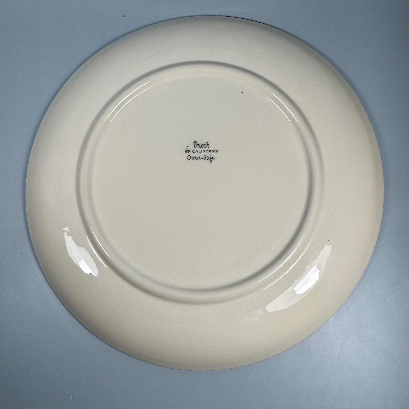 Vintage Brock California Stoneware Harvest Dinner Plates 9 in. ~ Rooster Design!