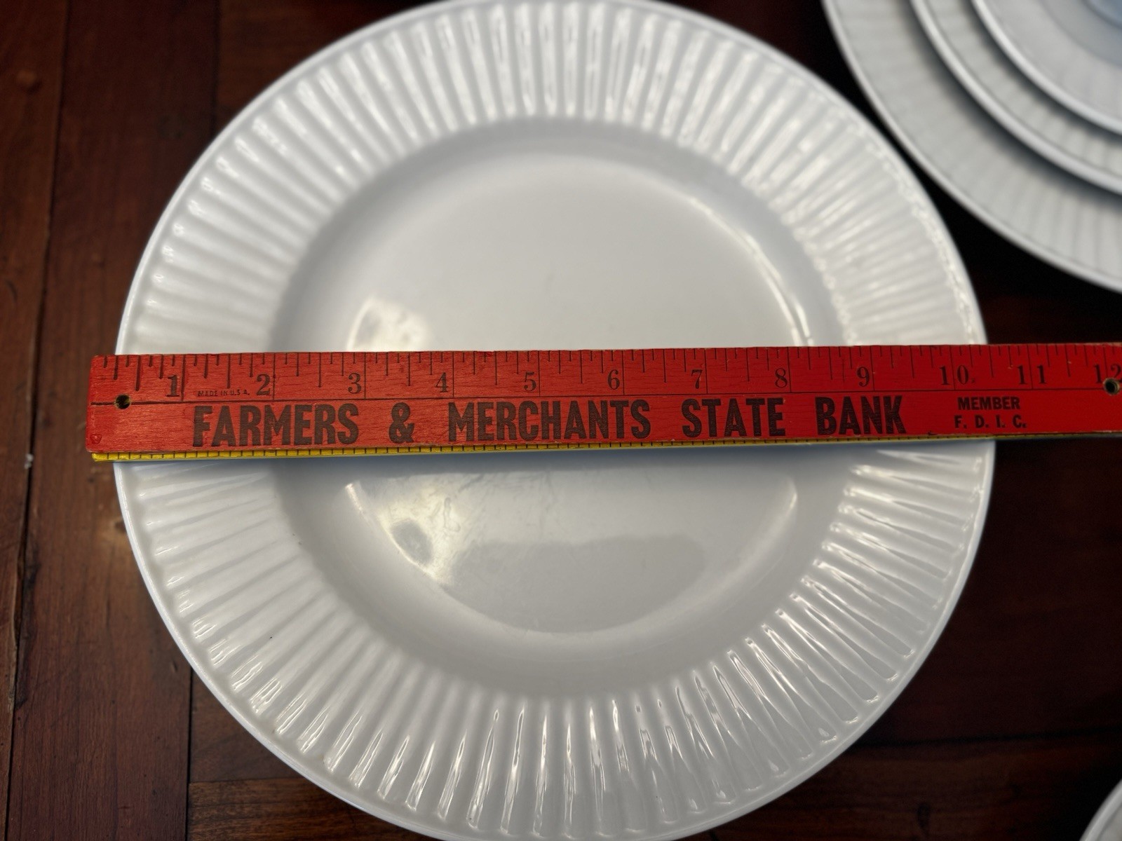 Set Of 6 Claremont by Gibson White Ribbed Dinner Plates