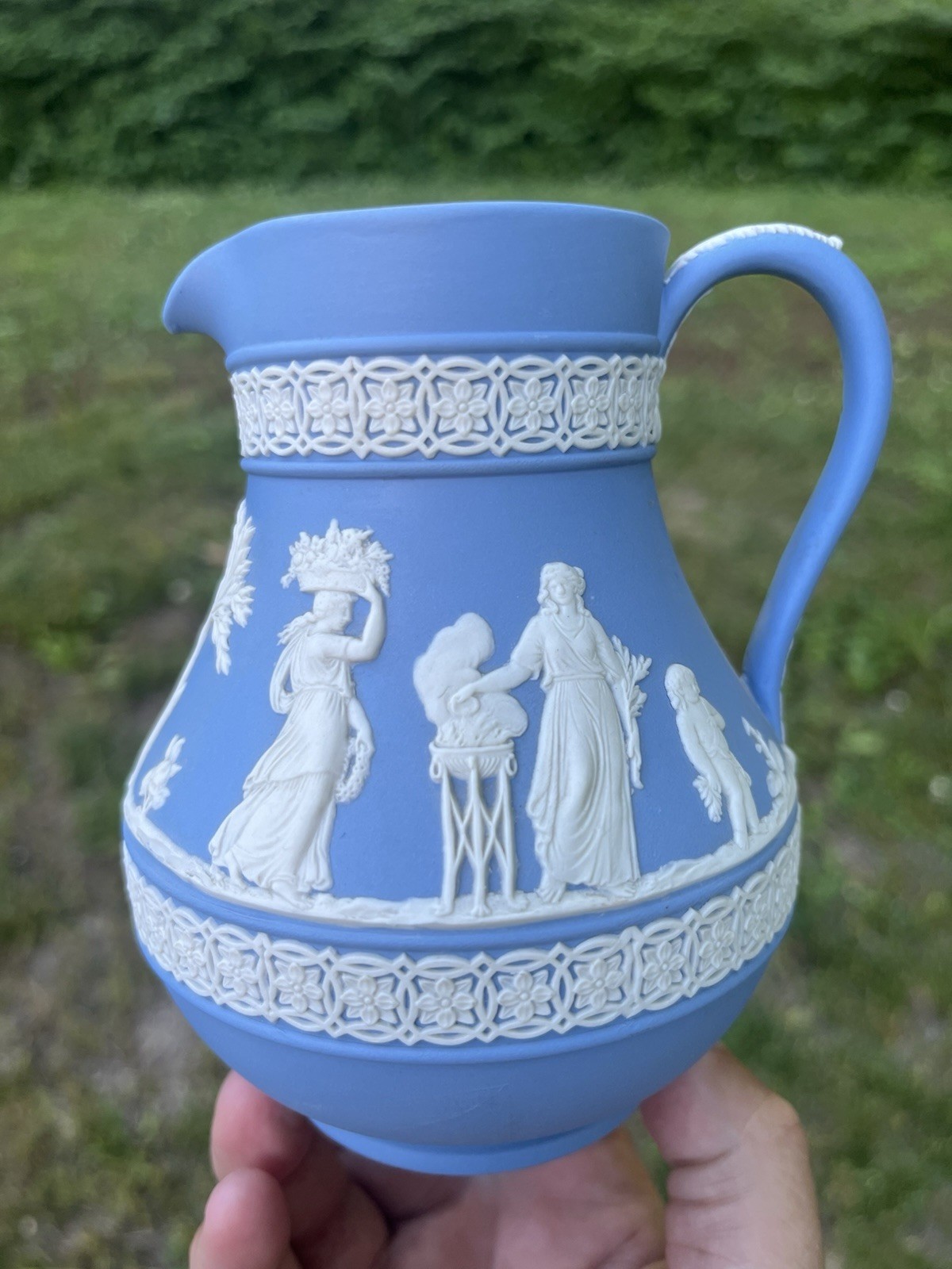 1950s WEDGWOOD BLUE JASPERWARE PITCHER JUG England Neoclassical Roman Greek