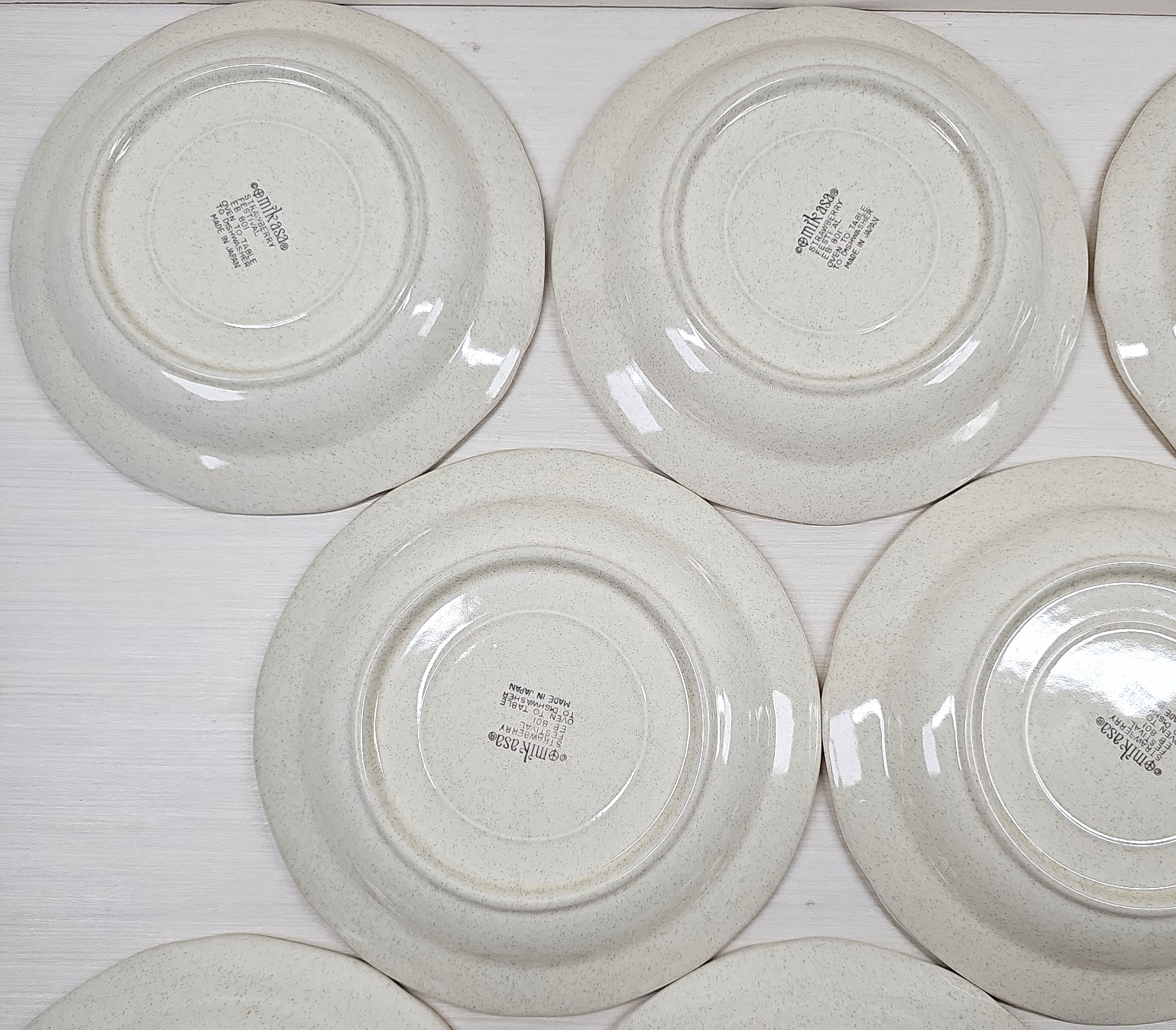 (8) Mikasa Strawberry Festival Salad Plates Set Vinage Fruit Scalloped Retro Lot