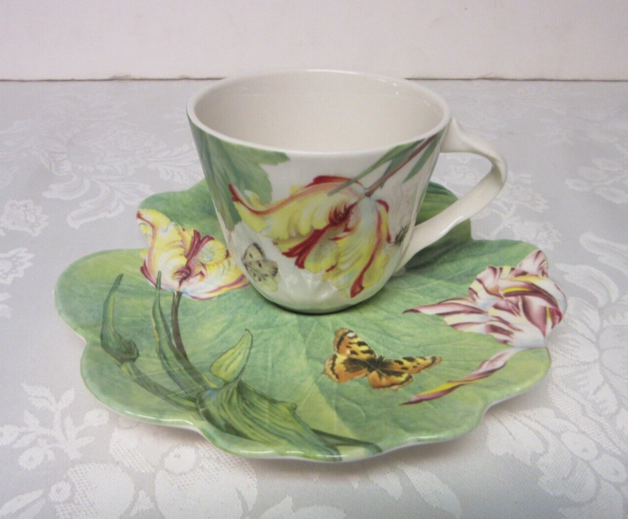 Spode Floral Haven Flat Cup Saucer Set Scalloped Butterflies Tulips Bee England