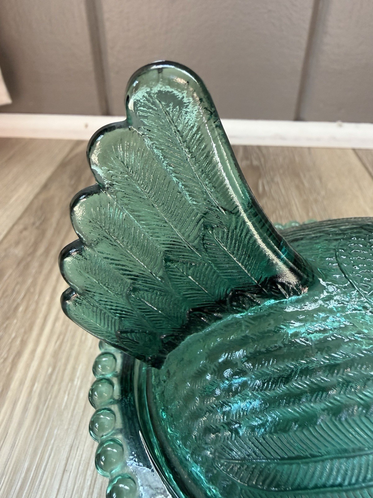 HTF RARE Vintage Indiana Glass Evergreen Hen On Nest Great Condition READ