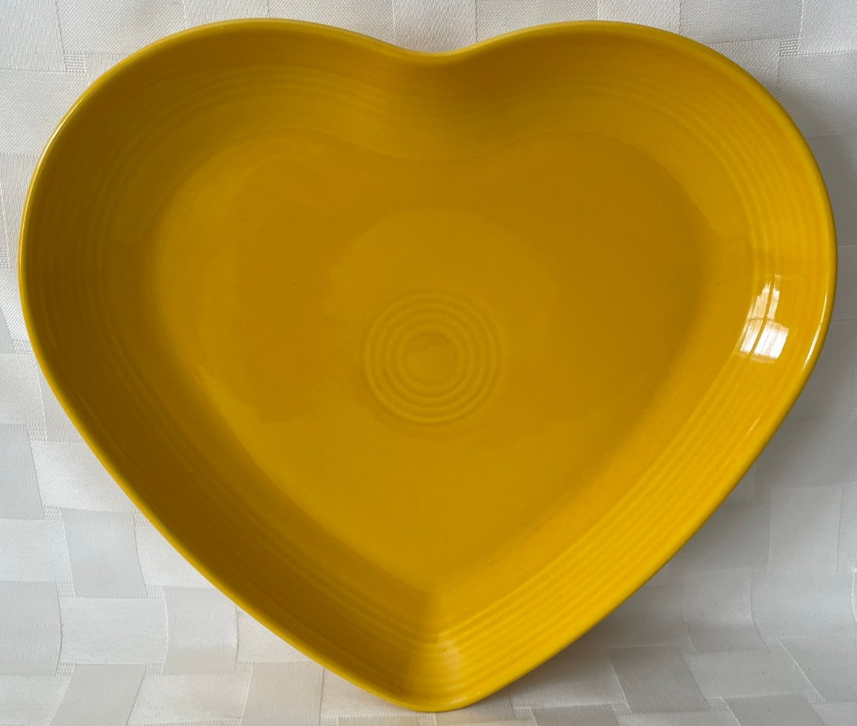 Fiesta 9″ Heart Shaped Plate 1st & 2nd Retired – CHOOSE COLOR – Valentine’s Day